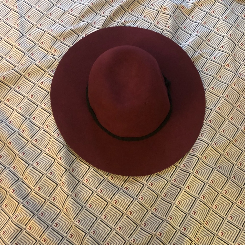 H&M hat